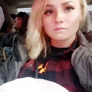 Meet your Posher, Kylee